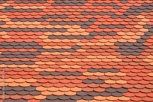 Dachplatten in verschiedenen Farben