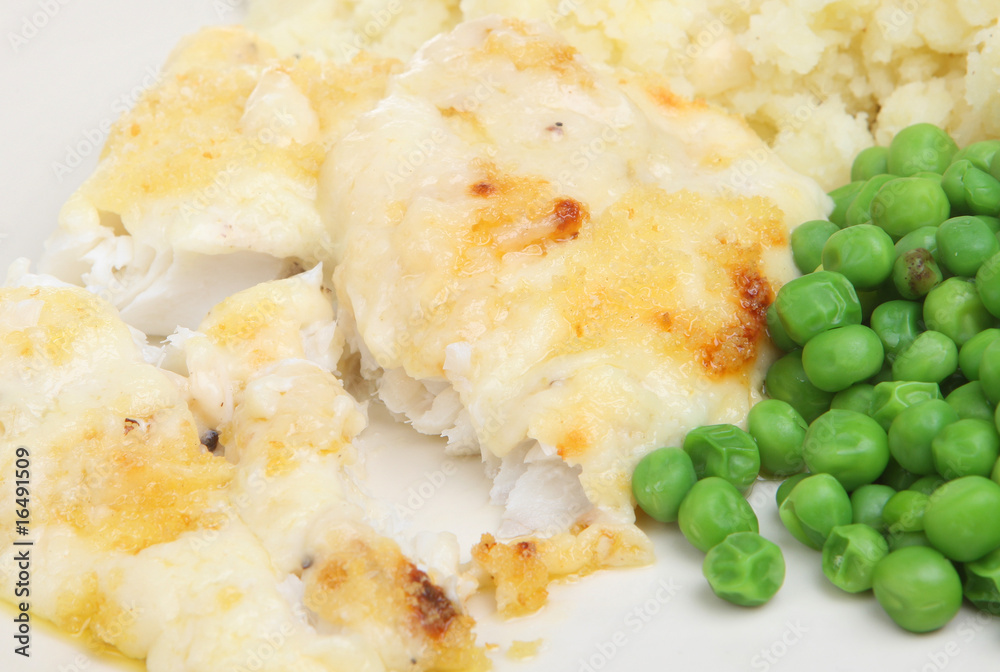 Baked Haddock with Cheese Sauce