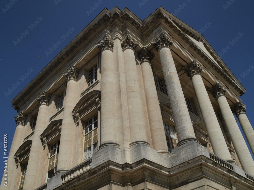 Edificio neoclasico en el Palacio de Versalles