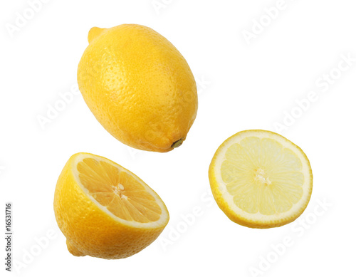 Obraz na płótnie Two parts and single lemons.