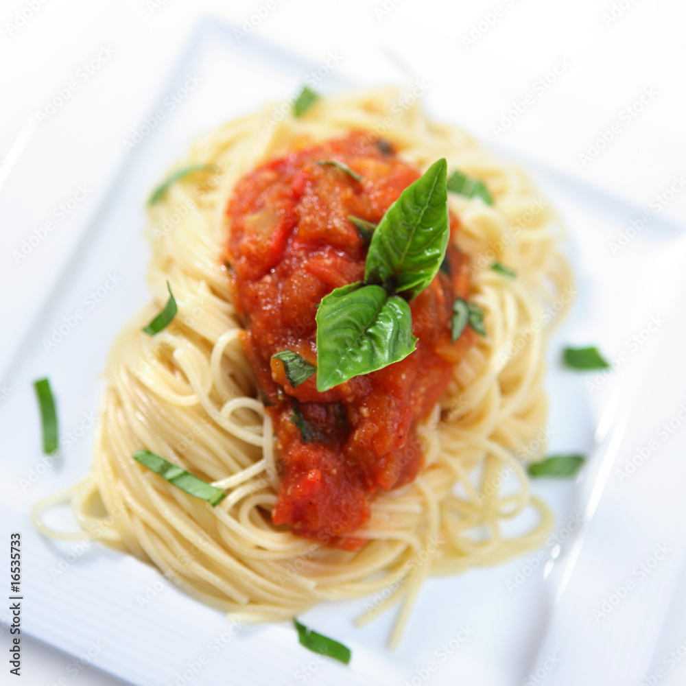 SPAGHETTI WITH TOMATO SPAGHETTI WITH TOMATO