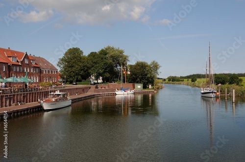 Hafen Hooksiel photo