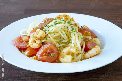 Fotografia Spaghetti mit Garnelenschwänzen