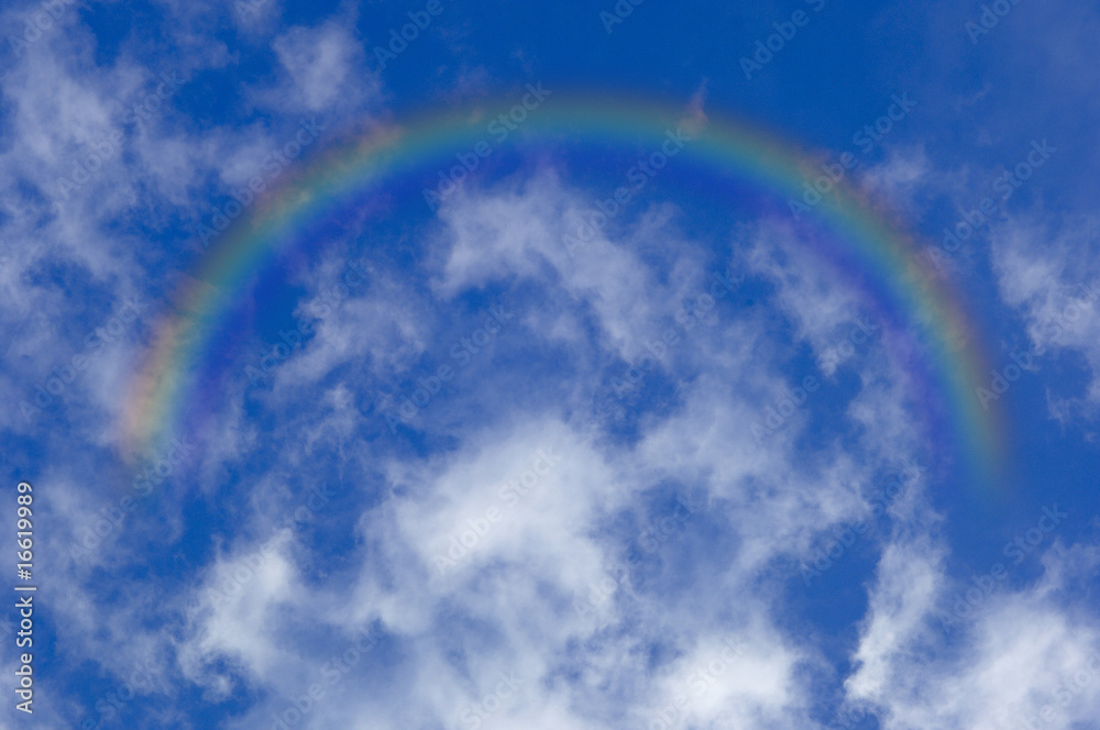 青空と雲と虹