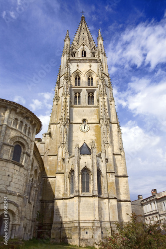 france; charente maritime; saintes : église saint eutrope