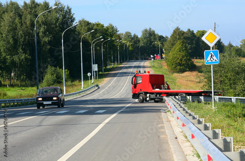 Wallpaper Mural Red tow truck. Road signs Torontodigital.ca