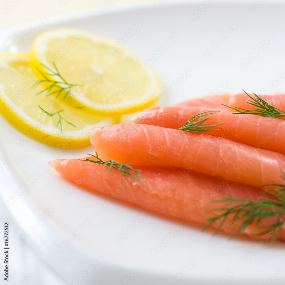 Smoked salmon with dill and lemon
