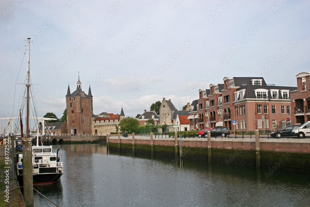canal and gatehouse, Zierikzee
