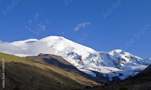 Elbrus © Sergiy Guk
