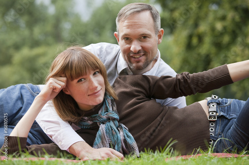 portrait of happy couple © Photo_Ma