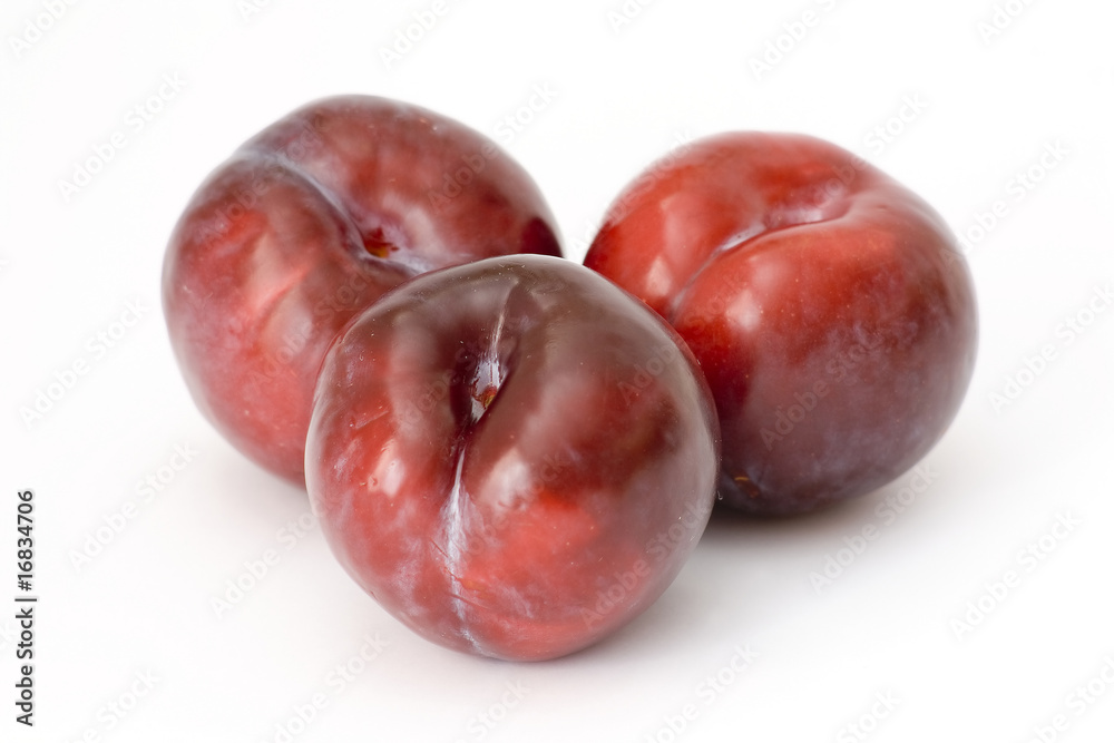 Obraz premium plums on white
