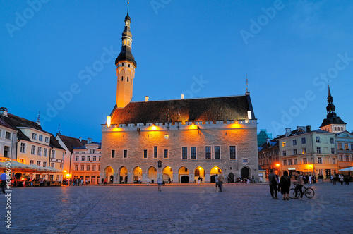 place de l'hotel de ville de Tallinn photo