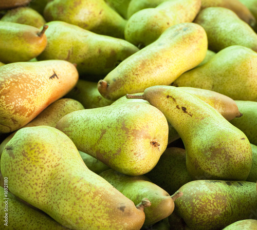 Fresh Italian pears