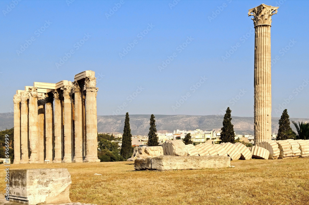 the temple of Olympian Zeus in Athens, Greece