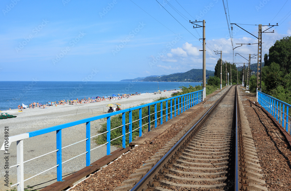 Fototapeta premium railroad on sea coast