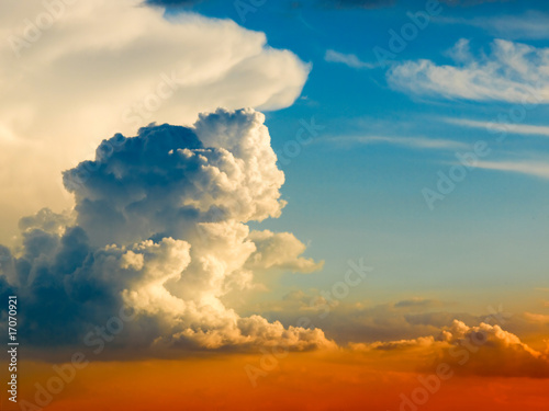 Fluffy cloud © Željko Radojko