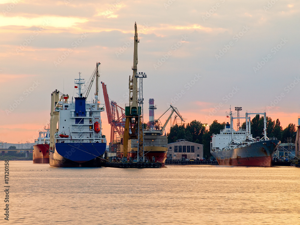 Fototapeta premium Port in Gdynia