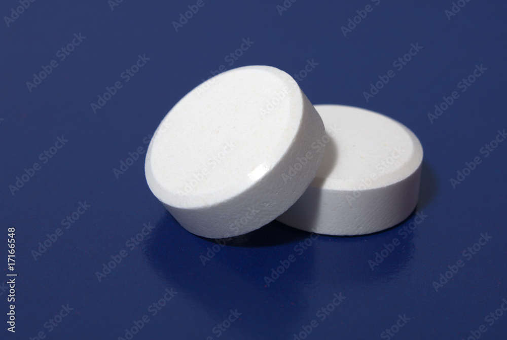 white tablets white tablets