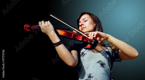 Photo Musician playing violin