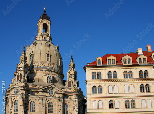 Frauenkirche mit Bürgerhaus