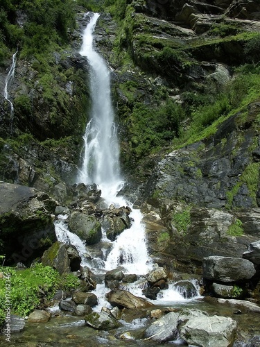 Принти на полотні Waterfall in the Himalayas, India