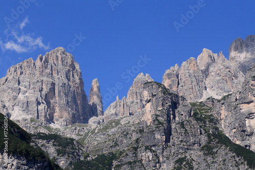 Canvas-taulu Dolomiti di Brenta e Campanil Basso