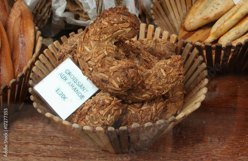 croissants aux amendes photo