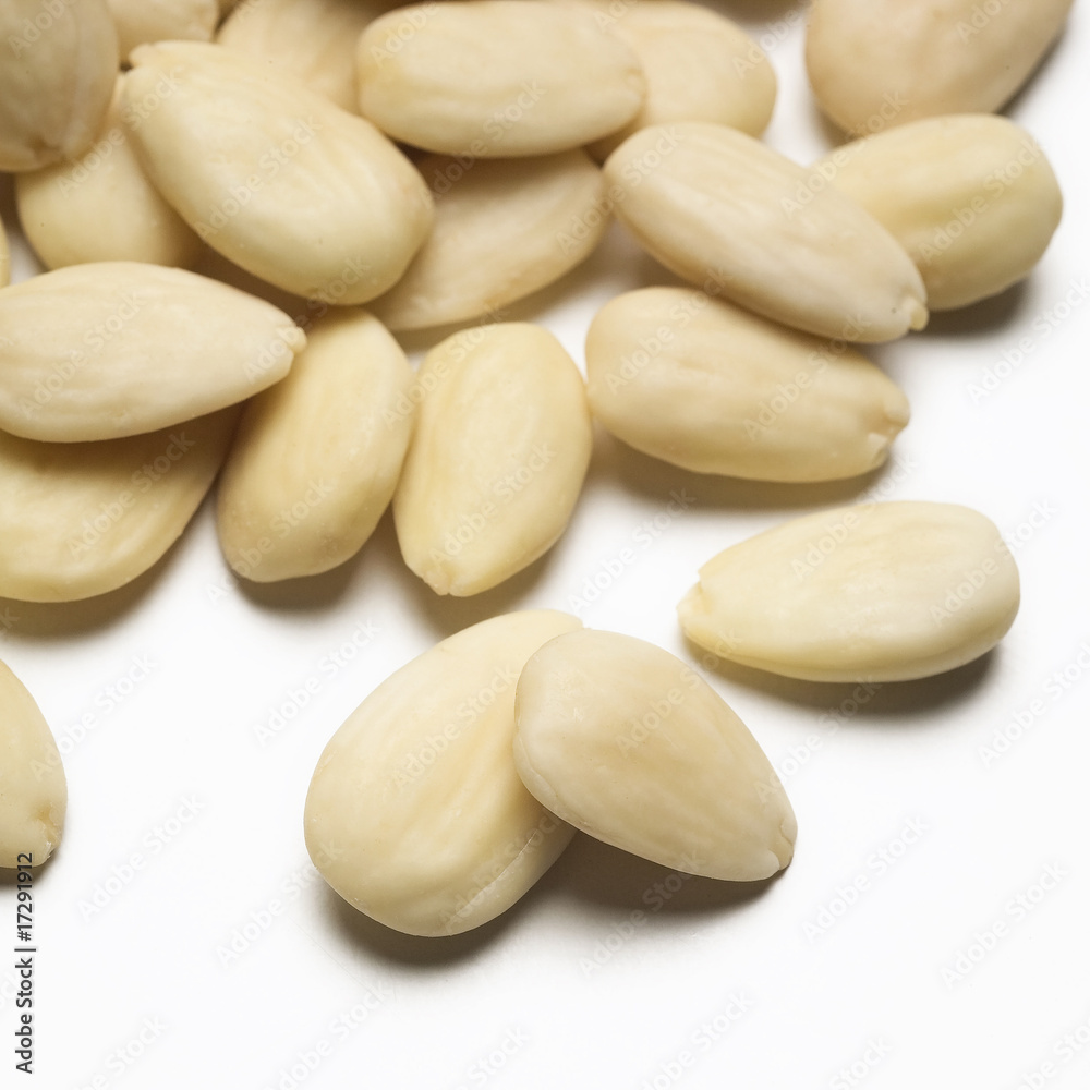 sliced almonds corrente