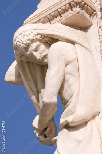 Statua Duomo di Milano
