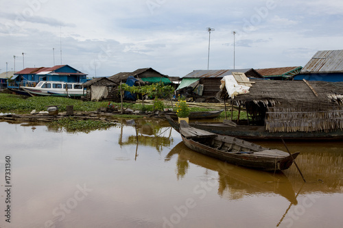 floating village kompong luong in cambodia