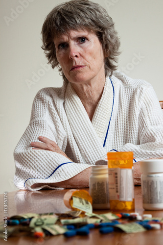 Obraz na plátně Can't afford the medicine concept