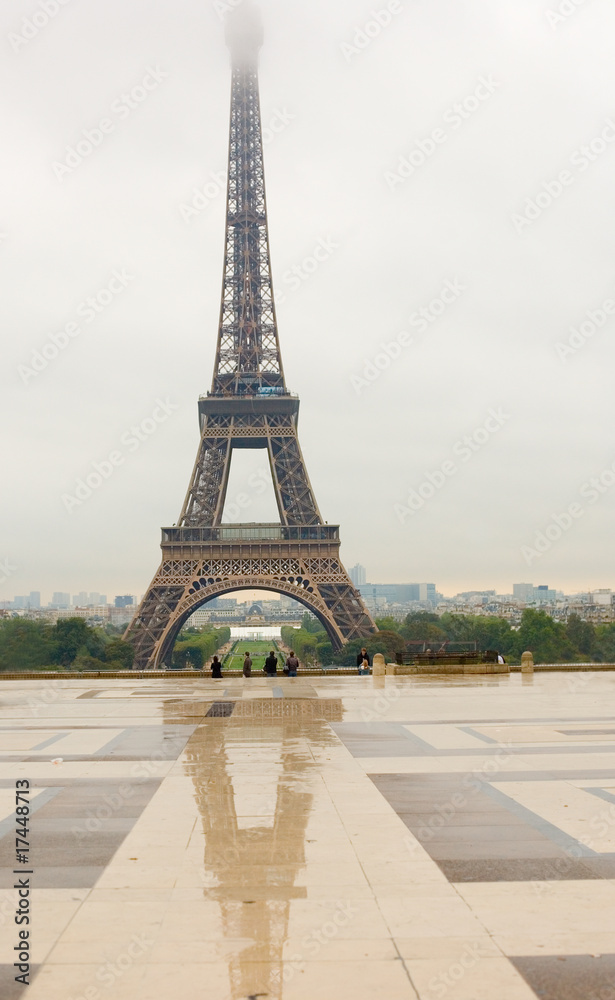 View of the Eiffel Tower from Trocadero in rain