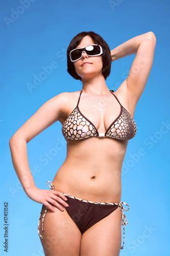 Woman in a brown bikini © RTimages