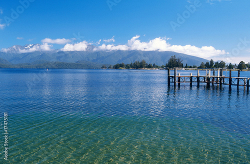 lac taupo en nouvelle zélande