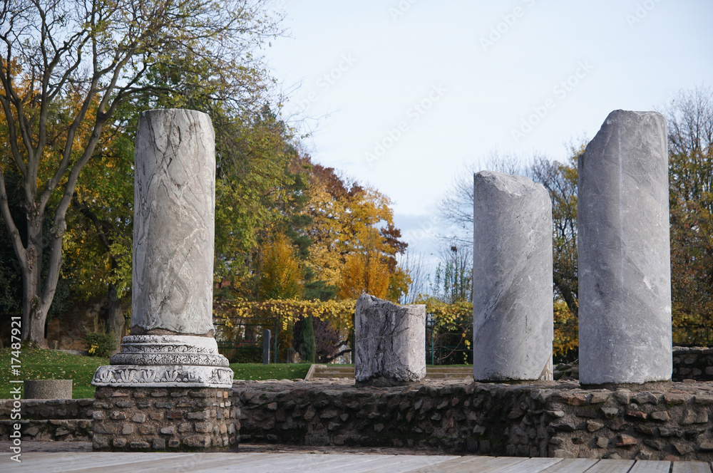 Fototapeta premium Roman pillars