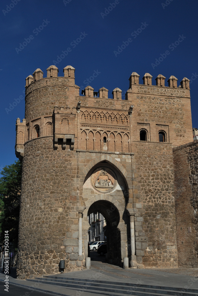 Puerta del Sol-Toledo