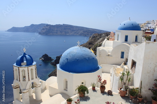 Village d'Oia à Santorin - Cyclades - Grèce photo