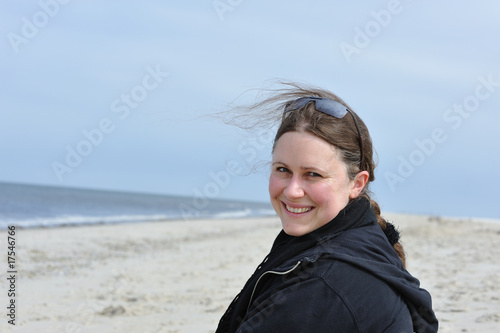 Frau am Strand photo