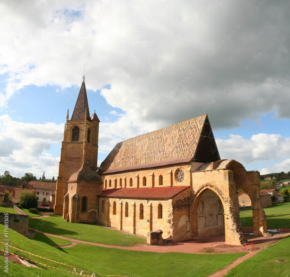 Abbaye de la Bénisson-Dieu, XIIème siécle