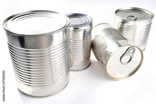 Boîtes de conserve