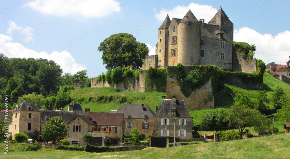 Salignac et son Château, Périgord, Quercy, Limousin