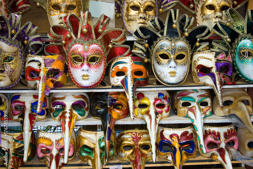 Принти на полотні Mask shop