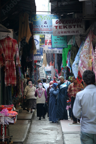 Einkaufspassage in Istanbul - Türkei © Rolf Langohr
