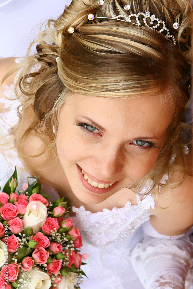 Naklejka premium Bride with a wedding bouquet