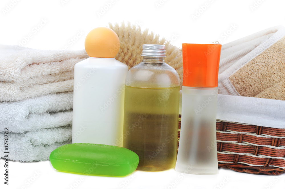 many towels and accessories to bathing many towels and accessories to bathing