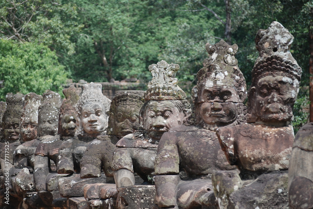 Statues d'angkor