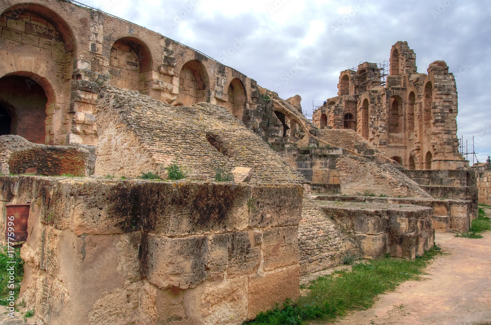 Fototapeta premium The ruins