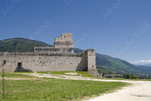 rocca maggiore photo