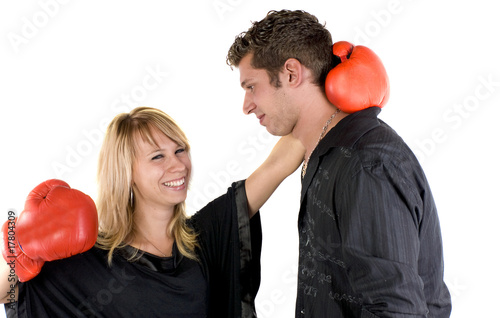 couple et gants de boxe photo