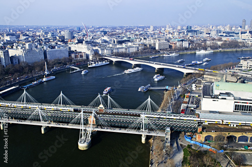 Obraz na plátně Hungerford Bridge seen from London Eye